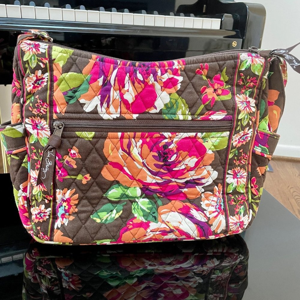 NWOT. Vera Bradley Crossbody Purse with adjustable straps.